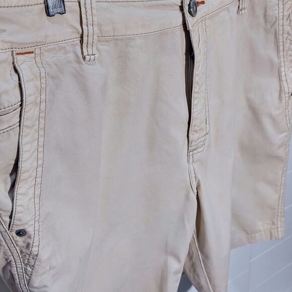 TOMMY BAHAMA Jeans Men's Island Crafted Shorts Size 38 Cotton Tencel Flat Front - Picture 3 of 14